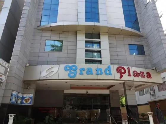 Grand Plaza
