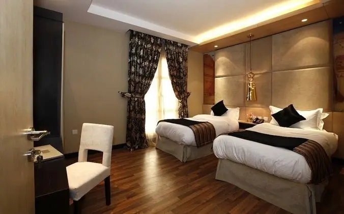Grand Plaza Hotel - Takhasosi Riyadh - Oda