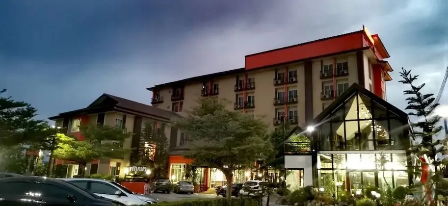 Grand Pruksa Siri Apartment - Dış Mekan