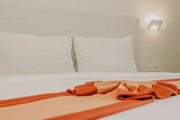Grand Q Hotel Gorontalo - Oda