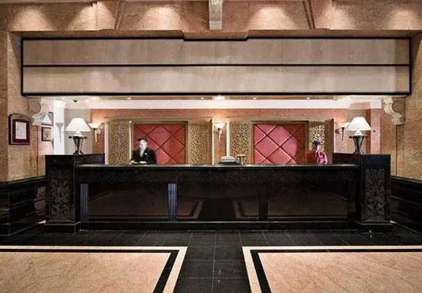 The Grand Renai - Lobi