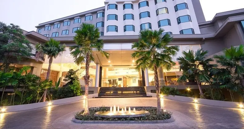 The Grand Riverside Hotel Phitsanulok - Öne Çıkan Resim