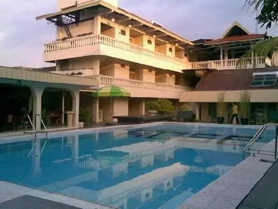Grand Rosela