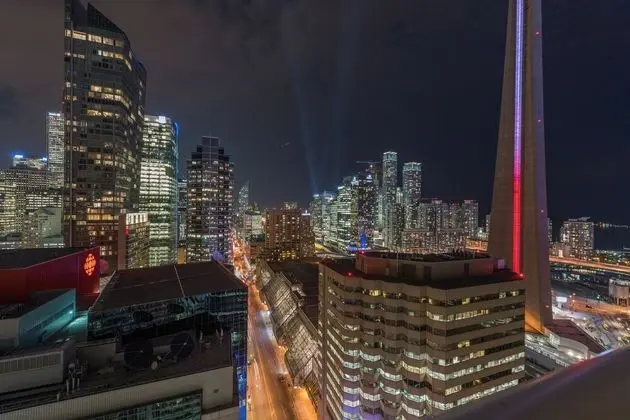 Grand Royal Condos - CN Tower