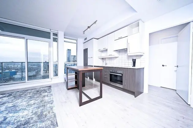 Grand Royal Condos- Downtown