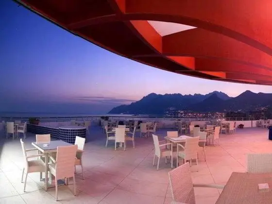 Grand Hotel Salerno