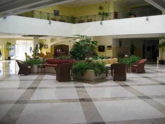 Grand Seas Resort Hostmark - Lobi