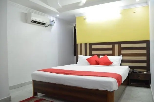 Hotel Grand Sheela