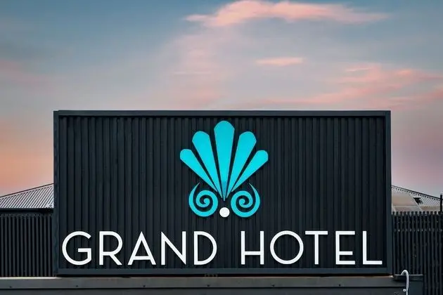 Grand Hotel & Studios - Dış Mekan