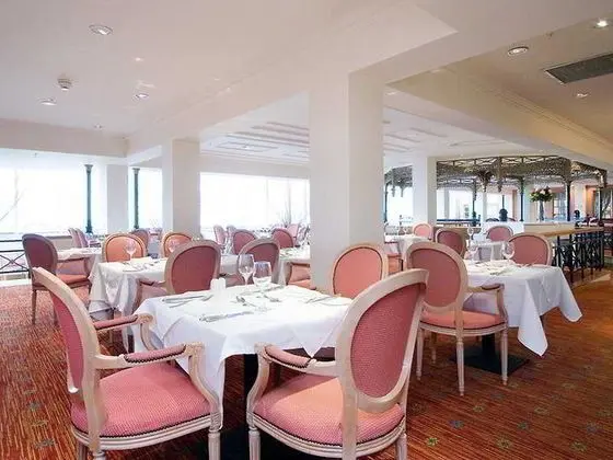 Grand Hotel Sunderland - Yeme / İçme