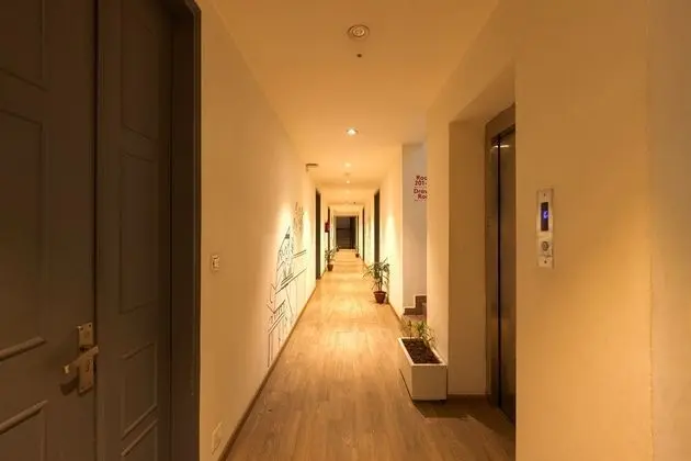 Hotel Grand Tashree - Dış Mekan