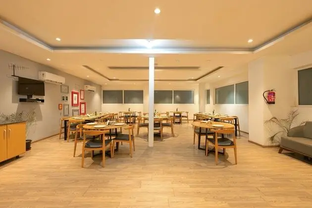 Hotel Grand Tashree - Yerinde Yemek