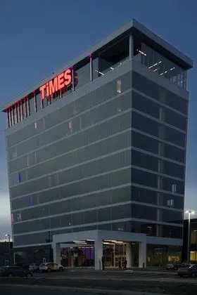 Grand Times Hotel Drummondville - Dış Mekan