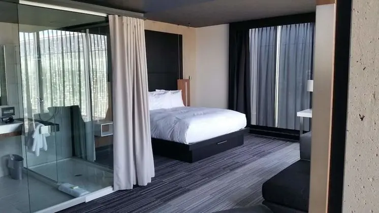 Grand Times Hotel Drummondville - Oda
