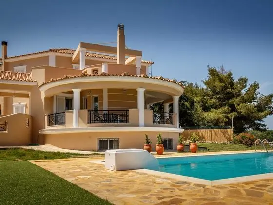 Grand Villa on top of a Hill With Endless bay Views, Private Pool, South Coast - Öne Çıkan Resim