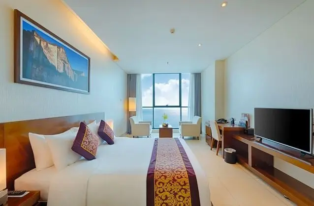 Grand Tourane Hotel - Oda