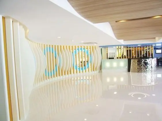 Grand Tower Inn Sathon - Lobi