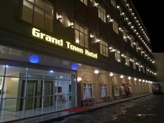 Grand Town Hotel Mandai - Dış Mekan