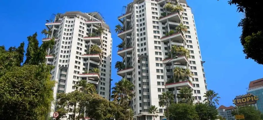 Grand Tropic Suites