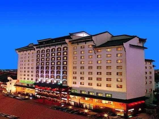 Grand Trustel Mandarin Garden