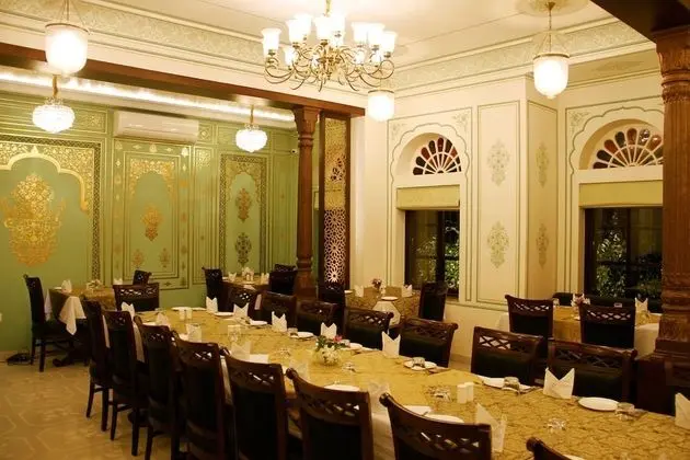 Grand Uniara