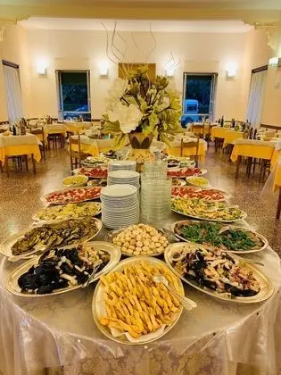 Grand Hotel Vallombrosa - Yerinde Yemek