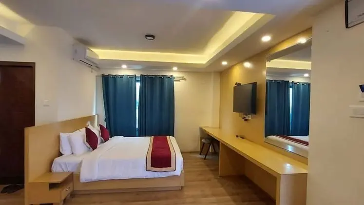 Hotel Grand View - Oda