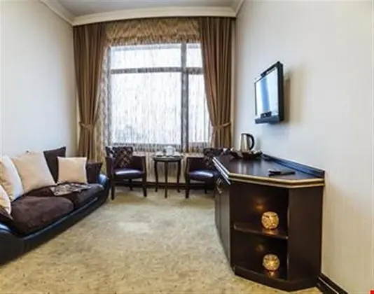 Grand Work Hotel
