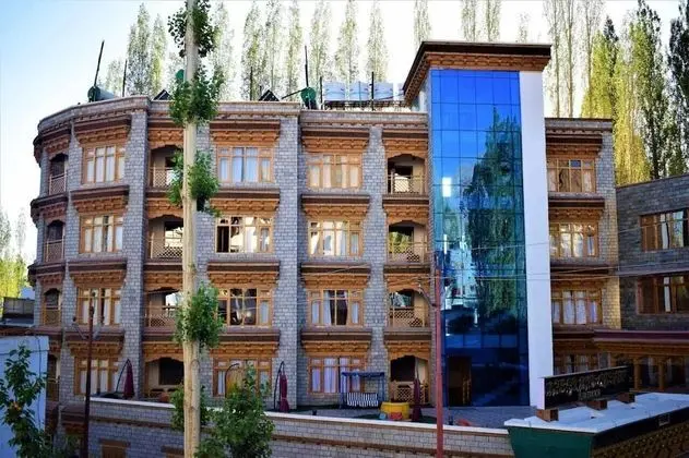 The Grand Yasmin leh
