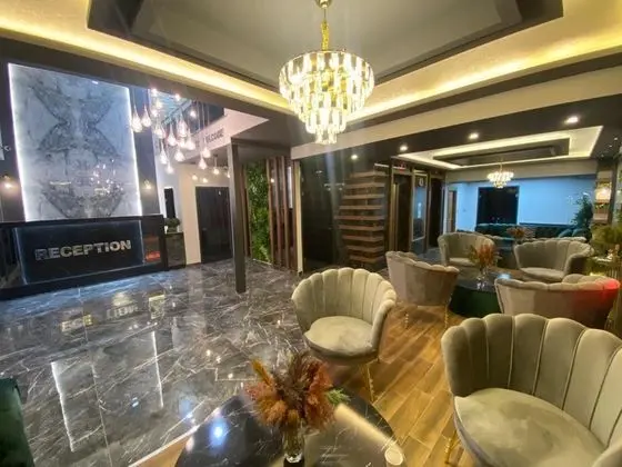Grand Zara Hotel - Lobi