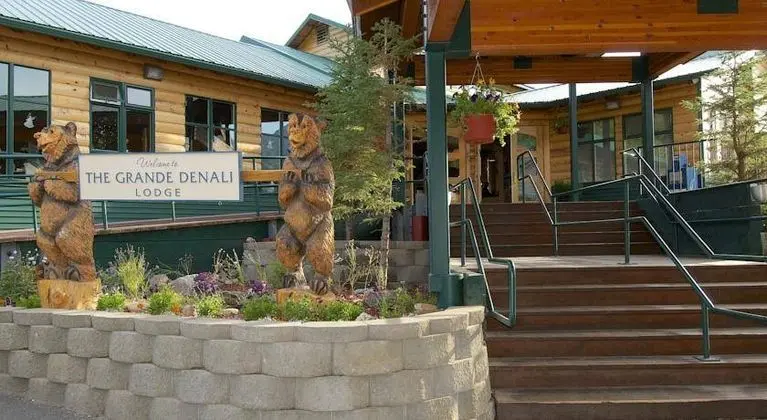 Grande Denali Lodge
