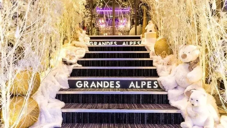 Grandes Alpes Hotel - Dış Mekan