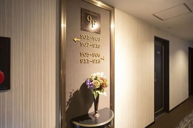 The Grandeur Hotel - İç Mekan