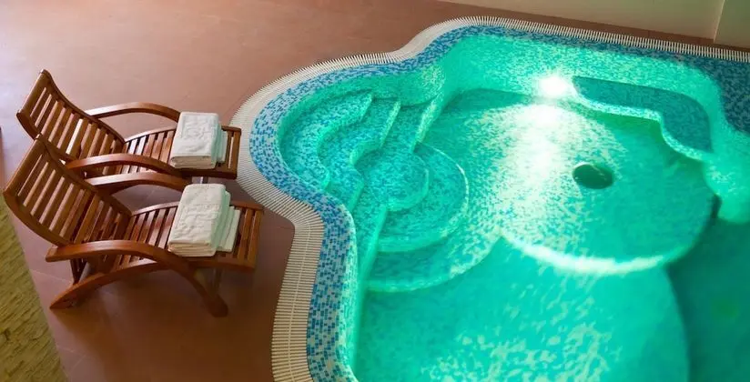 Hotel GrandHall - Havuz