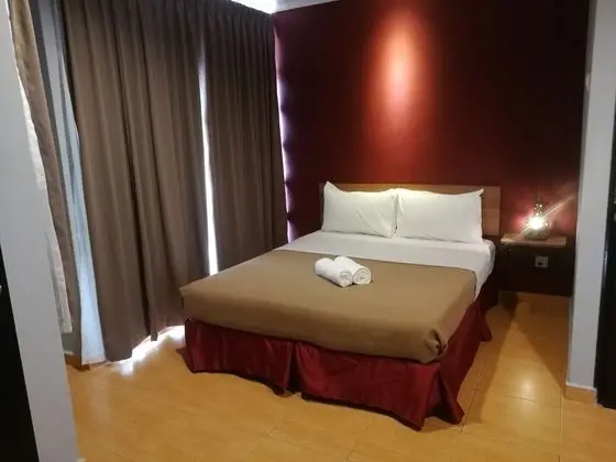 GRANDPA HOTEL