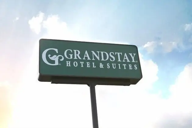 GrandStay Hotel & Suites Perham - Dış Mekan