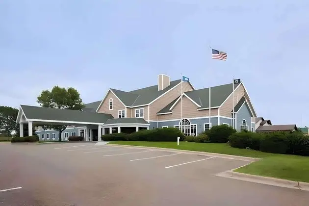 GrandStay Hotel & Suites Stillwater