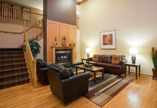 GrandStay Hotel & Suites Stillwater - Lobi