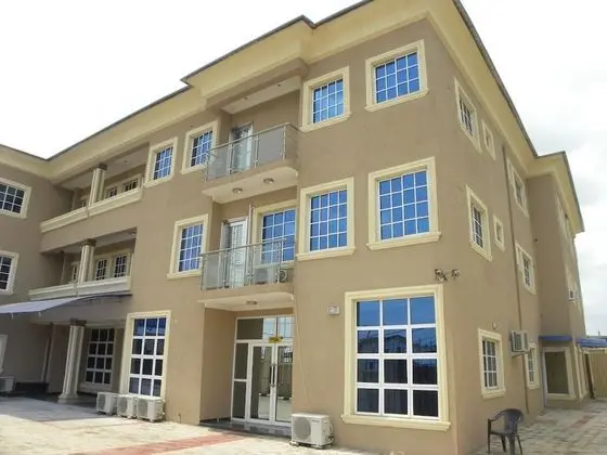 Grandy Suites
