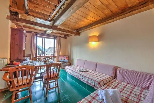 Grange Hike & Ski - 28D Sestriere - İç Mekan