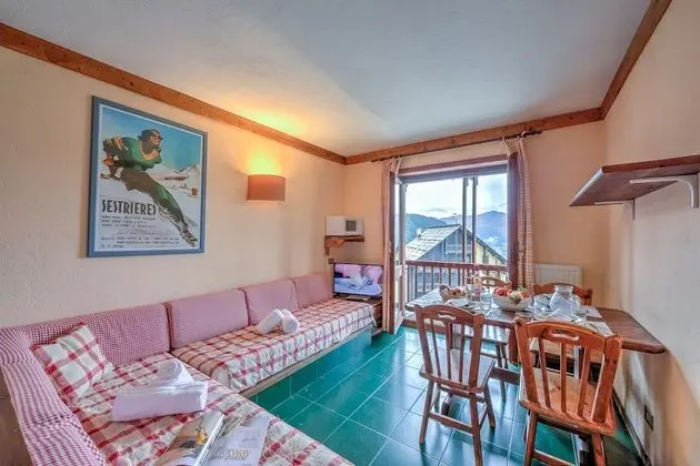 Grange Hike & Ski - 38D Sestriere - İç Mekan