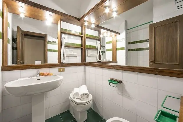 Grange Hike & Ski - 47D Sestriere - Banyo Tipleri