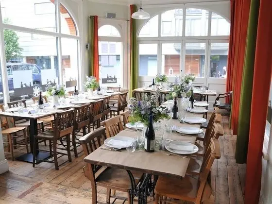 The Grange Pub - Yerinde Yemek