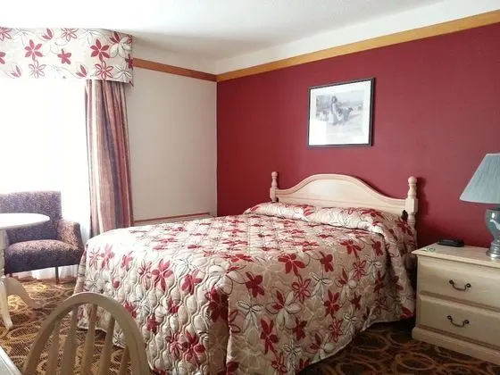 Granite Town Hotel - Oda