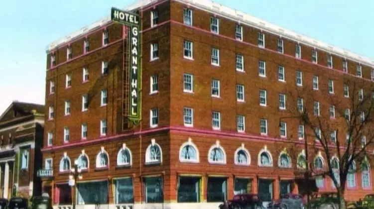 Grant Hall Hotel - Dış Mekan