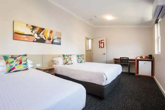 THE GRANVILLE HOTEL