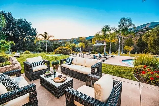 Grapevine by Avantstay Secluded 5BR Villa 4 Acres of Vineyards & Avo Groves! - İç Mekan