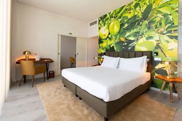 Grapple Hotel - Öne Çıkan Resim