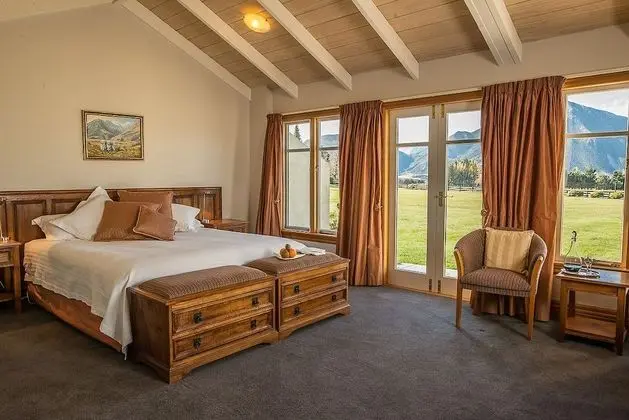 Grasmere High Country Bed & Breakfast Lodge - Oda
