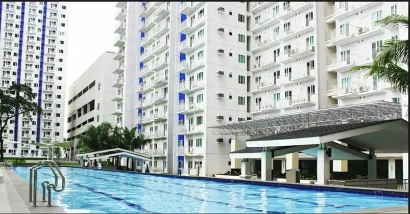 The Grass Residences - Havuz